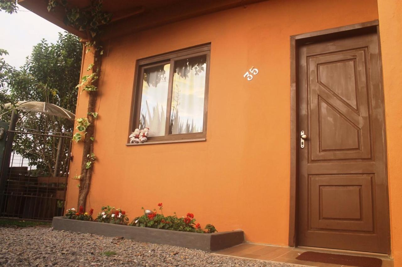 Residencial Dom Celeste Canela Oda fotoğraf